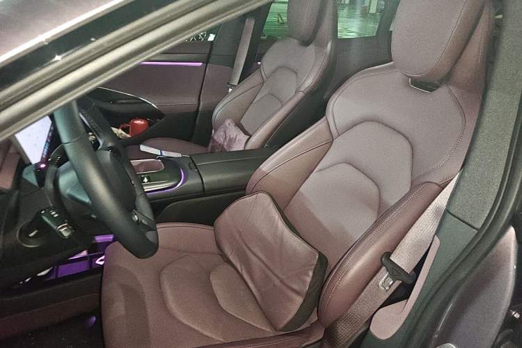 Used Xiaomi Auto SU7 2024 Rear-Drive Long-Range Intelligent Driving Version Left Front Seat