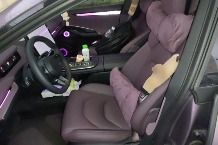 Used Xiaomi Auto SU7 2024 Rear-Drive Ultra-Long Range Advanced Pro-Level Intelligent Driving Version Left Front Seat