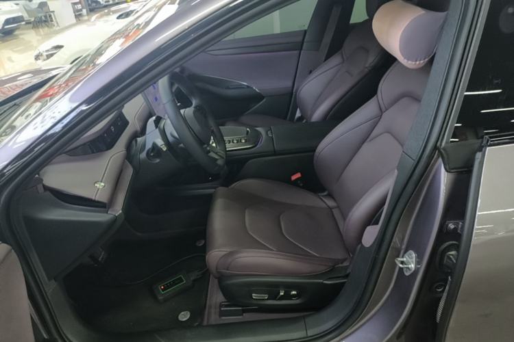 Used Xiaomi Auto SU7 2024 Rear-Drive Ultra-Long Range Advanced Pro-Level Intelligent Driving Version Left Front Seat