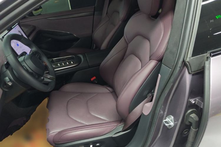 Used Xiaomi Auto SU7 2024 Four-Wheel Drive Ultra-Long Range Advanced Intelligent Driving Max Edition Left Front Seat