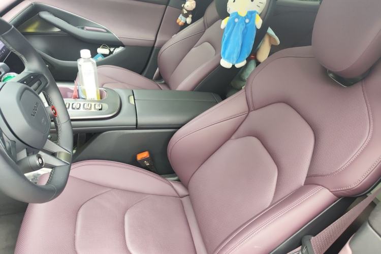 Used Xiaomi Auto SU7 2024 Four-Wheel Drive Ultra-Long Range Advanced Intelligent Driving Max Edition Left Front Seat