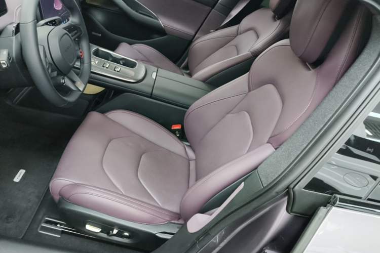 Used Xiaomi Auto SU7 2024 Rear-Drive Long-Range Intelligent Driving Version Left Front Seat