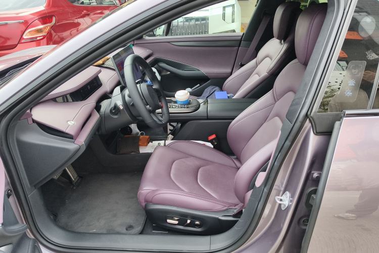 Used Xiaomi Auto SU7 2024 Four-Wheel Drive Ultra-Long Range Advanced Intelligent Driving Max Edition Left Front Seat