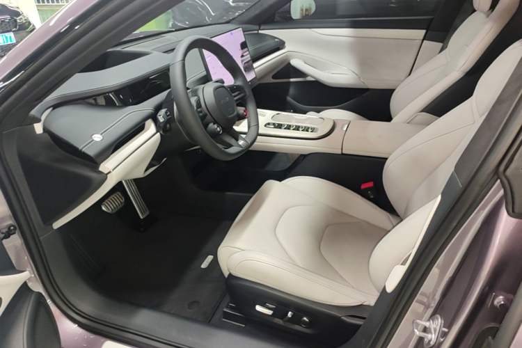 Used Xiaomi Auto SU7 2024 Four-Wheel Drive Ultra-Long Range Advanced Intelligent Driving Max Edition Left Front Seat