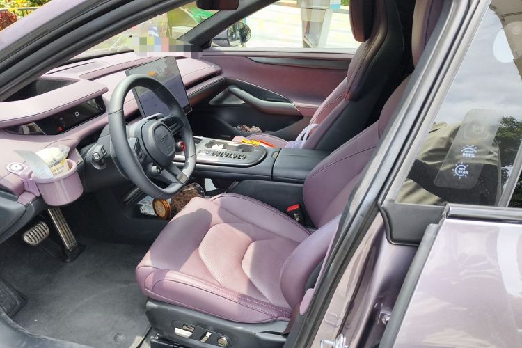 Used Xiaomi Auto SU7 2024 Four-Wheel Drive Ultra-Long Range Advanced Intelligent Driving Max Edition Left Front Seat