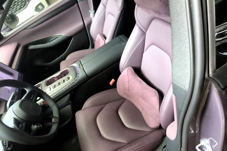 Used Xiaomi Auto SU7 2024 Rear-Drive Ultra-Long Range Advanced Pro-Level Intelligent Driving Version Left Front Seat