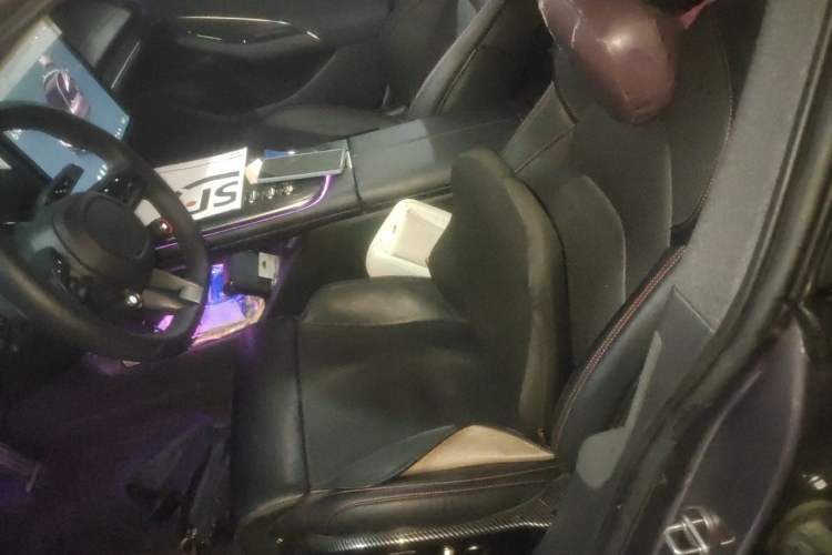 Used Xiaomi Auto SU7 2024 Rear-Drive Ultra-Long Range Advanced Pro-Level Intelligent Driving Version Left Front Seat