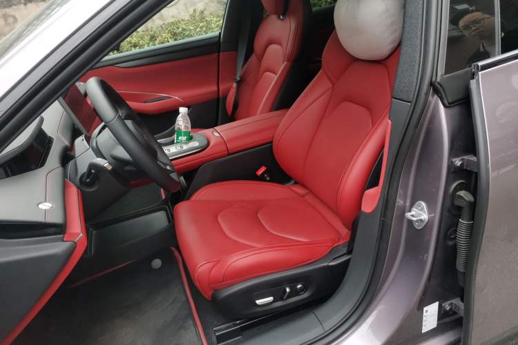 Used Xiaomi Auto SU7 2024 Rear-Drive Long-Range Intelligent Driving Version Left Front Seat