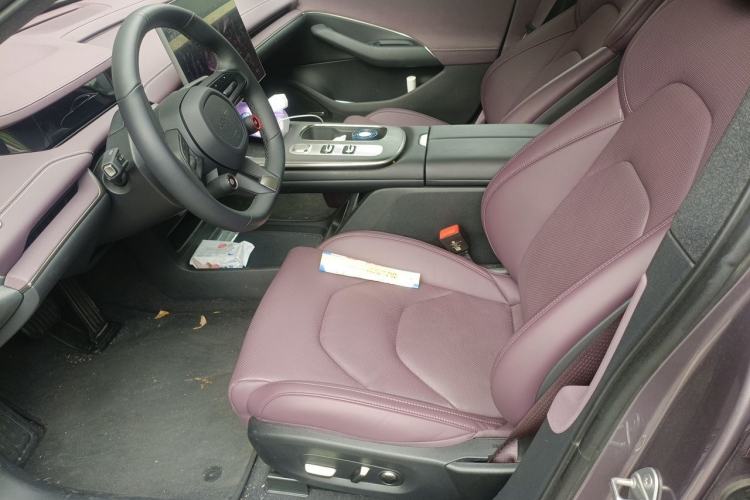 Used Xiaomi Auto SU7 2024 Rear-Drive Long-Range Intelligent Driving Version Left Front Seat
