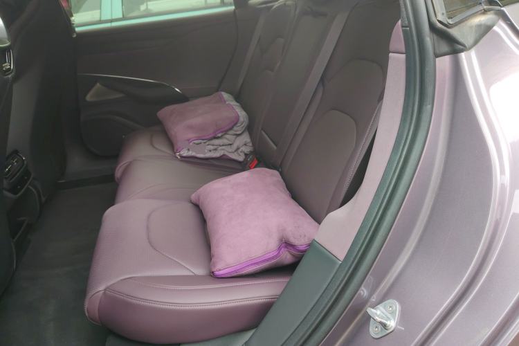 Used Xiaomi Auto SU7 2024 Rear-Drive Ultra-Long Range Advanced Pro-Level Intelligent Driving Version Left Rear Seat