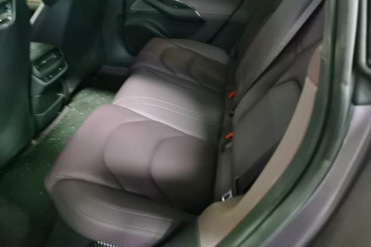 Used Xiaomi Auto SU7 2024 Rear-Drive Long-Range Intelligent Driving Version Left Rear Seat
