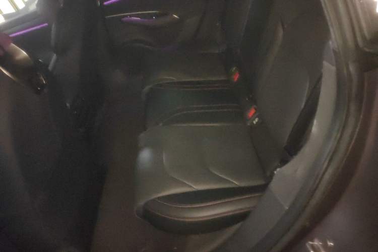 Used Xiaomi Auto SU7 2024 Rear-Drive Ultra-Long Range Advanced Pro-Level Intelligent Driving Version Left Rear Seat