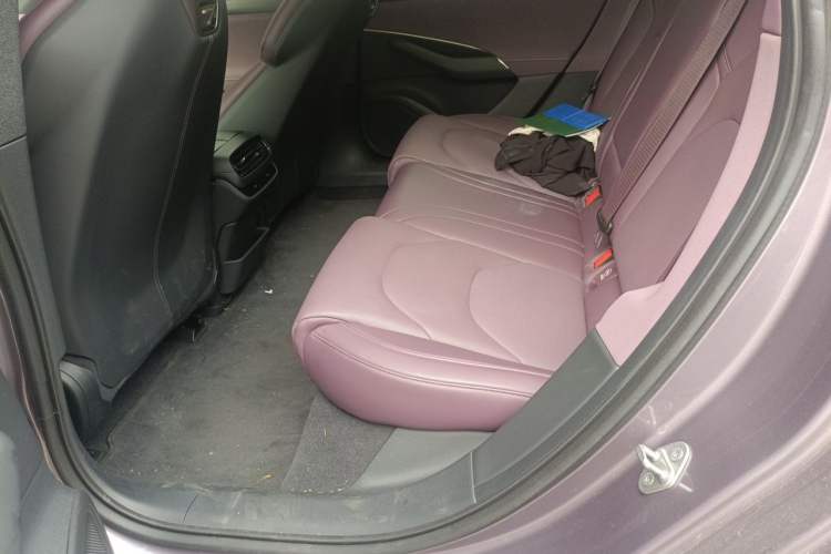 Used Xiaomi Auto SU7 2024 Rear-Drive Long-Range Intelligent Driving Version Left Rear Seat
