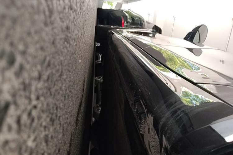 Used Xiaomi Auto SU7 2024 Rear-Drive Ultra-Long Range Advanced Pro-Level Intelligent Driving Version Left Side Sill
