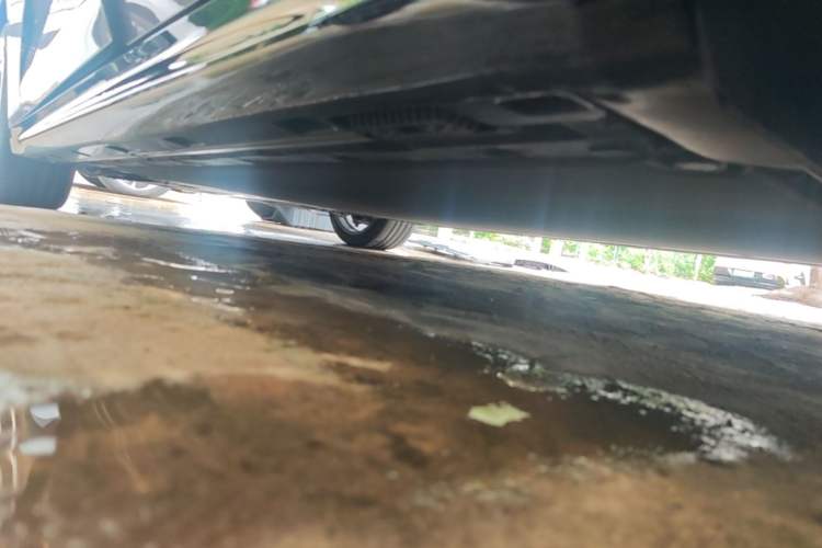 Used Xiaomi Auto SU7 2024 Four-Wheel Drive Ultra-Long Range Advanced Intelligent Driving Max Edition Left Side Sill
