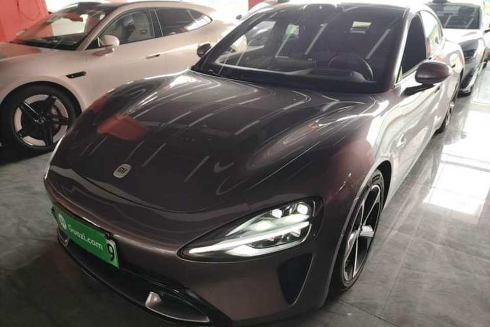 Xiaomi Auto SU7 2024