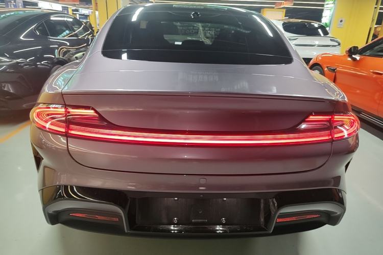 Used Xiaomi Auto SU7 2024 Four-Wheel Drive Ultra-Long Range Advanced Intelligent Driving Max Edition Rear