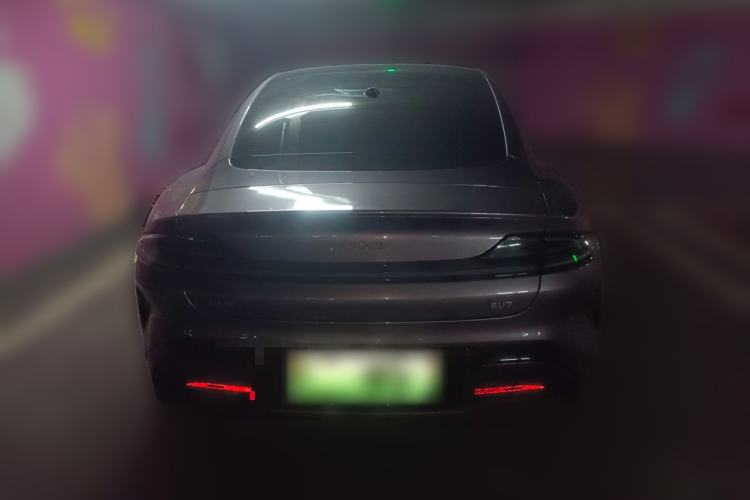 Used Xiaomi Auto SU7 2024 Rear-Drive Long-Range Intelligent Driving Version Rear