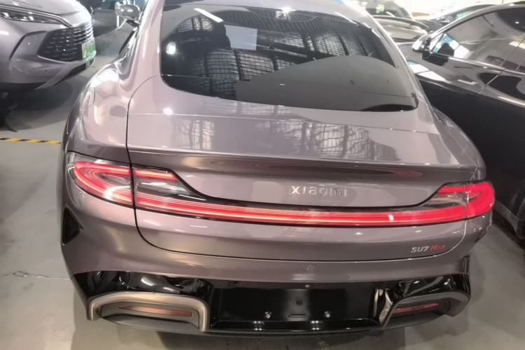 Used Xiaomi Auto SU7 2024 Four-Wheel Drive Ultra-Long Range Advanced Intelligent Driving Max Edition Rear