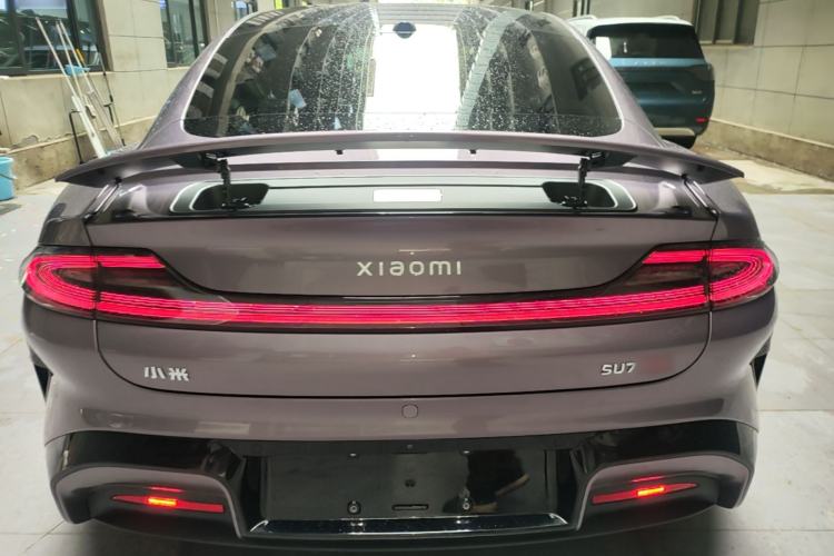 Used Xiaomi Auto SU7 2024 Four-Wheel Drive Ultra-Long Range Advanced Intelligent Driving Max Edition Rear