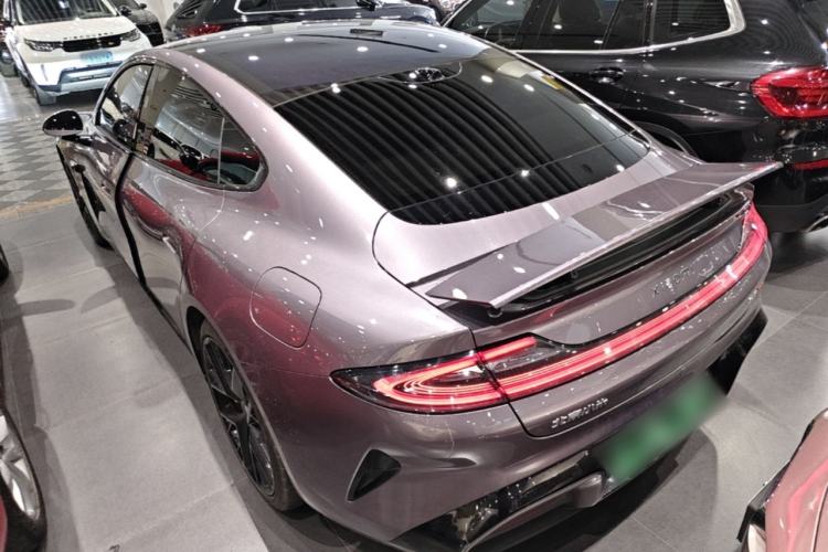 Used Xiaomi Auto SU7 2024 Four-Wheel Drive Ultra-Long Range Advanced Intelligent Driving Max Edition Rear Left 45 Deg