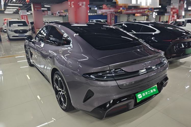 Used Xiaomi Auto SU7 2024 Rear-Drive Long-Range Intelligent Driving Version Rear Left 45 Deg