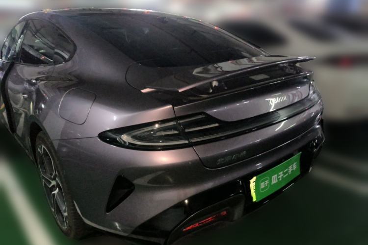 Used Xiaomi Auto SU7 2024 Four-Wheel Drive Ultra-Long Range Advanced Intelligent Driving Max Edition Rear Left 45 Deg