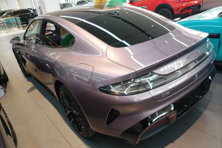 Used Xiaomi Auto SU7 2024 Four-Wheel Drive Ultra-Long Range Advanced Intelligent Driving Max Edition Rear Left 45 Deg