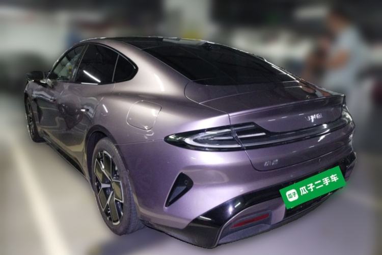 Used Xiaomi Auto SU7 2024 Rear-Drive Ultra-Long Range Advanced Pro-Level Intelligent Driving Version Rear Left 45 Deg
