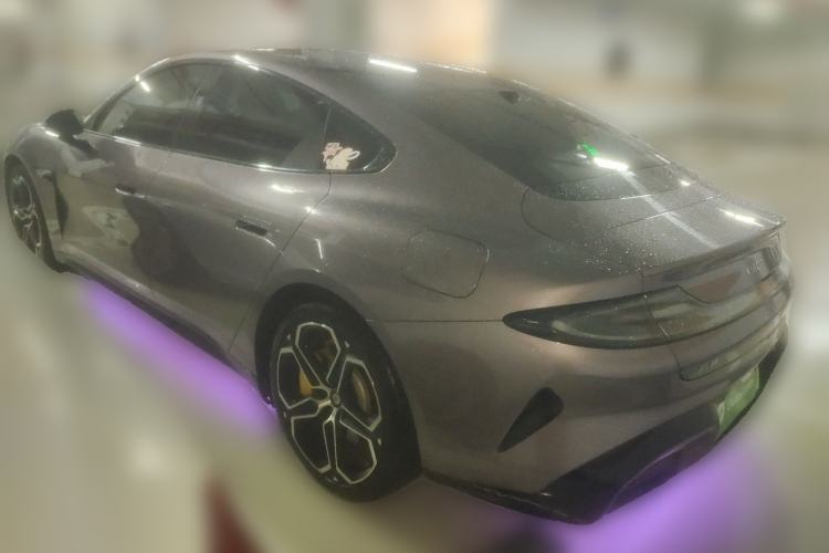 Used Xiaomi Auto SU7 2024 Rear-Drive Ultra-Long Range Advanced Pro-Level Intelligent Driving Version Rear Left 45 Deg