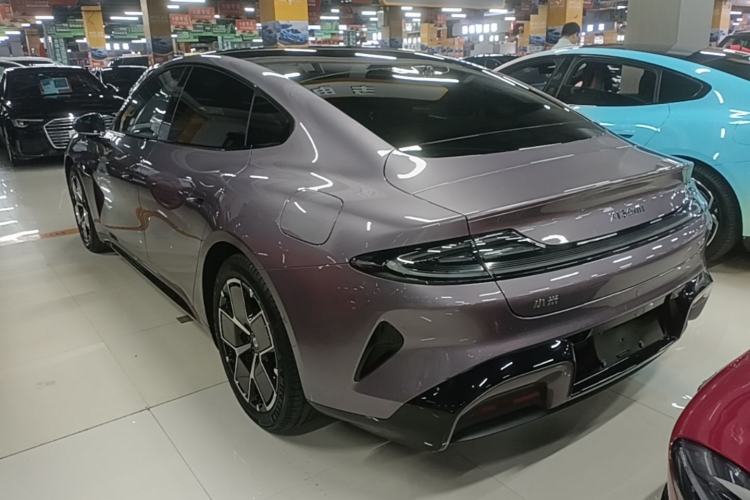 Used Xiaomi Auto SU7 2024 Rear-Drive Long-Range Intelligent Driving Version Rear Left 45 Deg