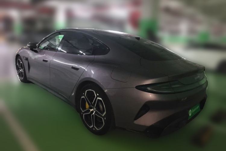 Used Xiaomi Auto SU7 2024 Four-Wheel Drive Ultra-Long Range Advanced Intelligent Driving Max Edition Rear Left 45 Deg