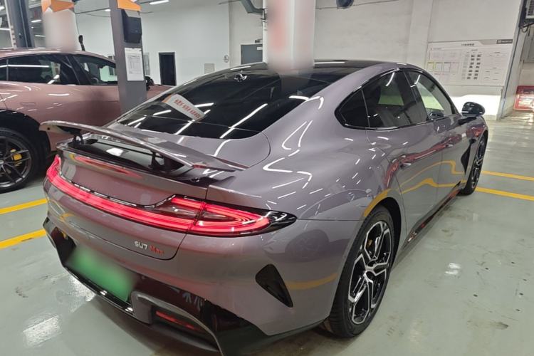 Used Xiaomi Auto SU7 2024 Four-Wheel Drive Ultra-Long Range Advanced Intelligent Driving Max Edition Rear Right 45 Deg