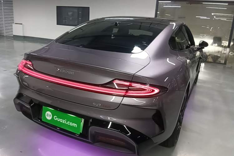Used Xiaomi Auto SU7 2024 Four-Wheel Drive Ultra-Long Range Advanced Intelligent Driving Max Edition Rear Right 45 Deg