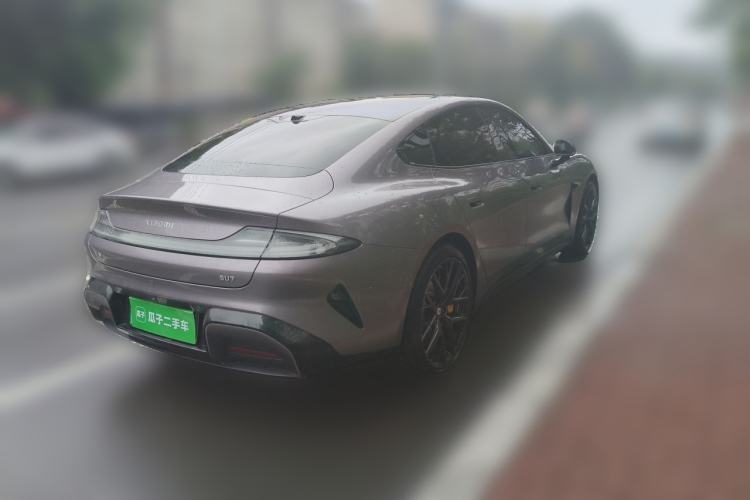 Used Xiaomi Auto SU7 2024 Rear-Drive Ultra-Long Range Advanced Pro-Level Intelligent Driving Version Rear Right 45 Deg