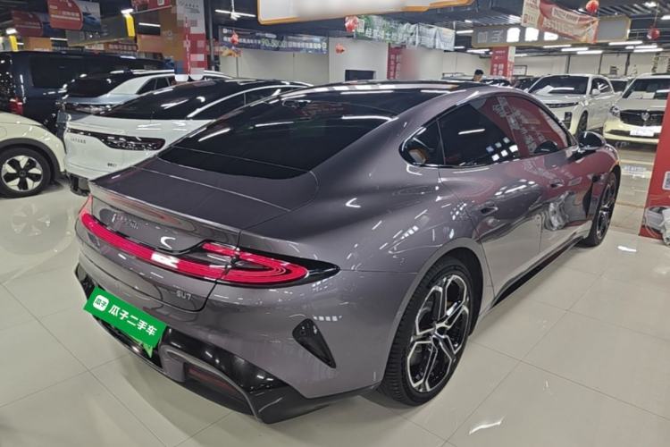 Used Xiaomi Auto SU7 2024 Rear-Drive Long-Range Intelligent Driving Version Rear Right 45 Deg