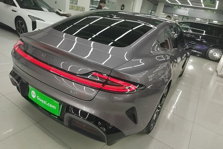 Used Xiaomi Auto SU7 2024 Four-Wheel Drive Ultra-Long Range Advanced Intelligent Driving Max Edition Rear Right 45 Deg