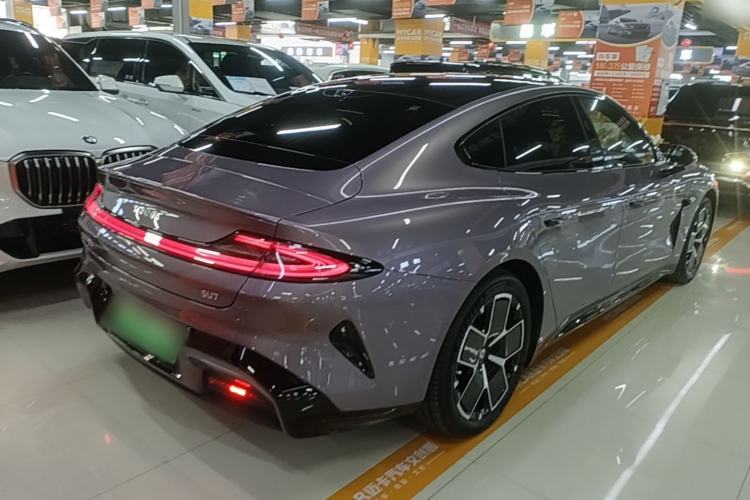 Used Xiaomi Auto SU7 2024 Rear-Drive Ultra-Long Range Advanced Pro-Level Intelligent Driving Version Rear Right 45 Deg
