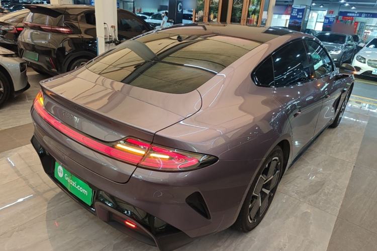 Used Xiaomi Auto SU7 2024 Rear-Drive Long-Range Intelligent Driving Version Rear Right 45 Deg