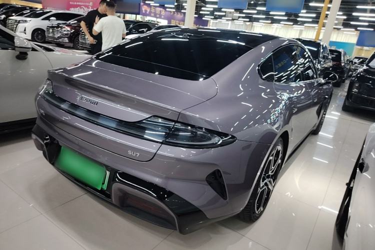 Used Xiaomi Auto SU7 2024 Rear-Drive Long-Range Intelligent Driving Version Rear Right 45 Deg