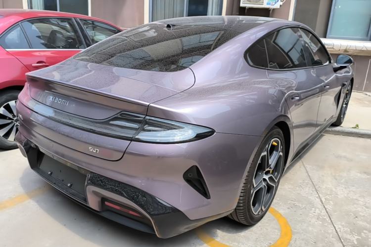 Used Xiaomi Auto SU7 2024 Four-Wheel Drive Ultra-Long Range Advanced Intelligent Driving Max Edition Rear Right 45 Deg