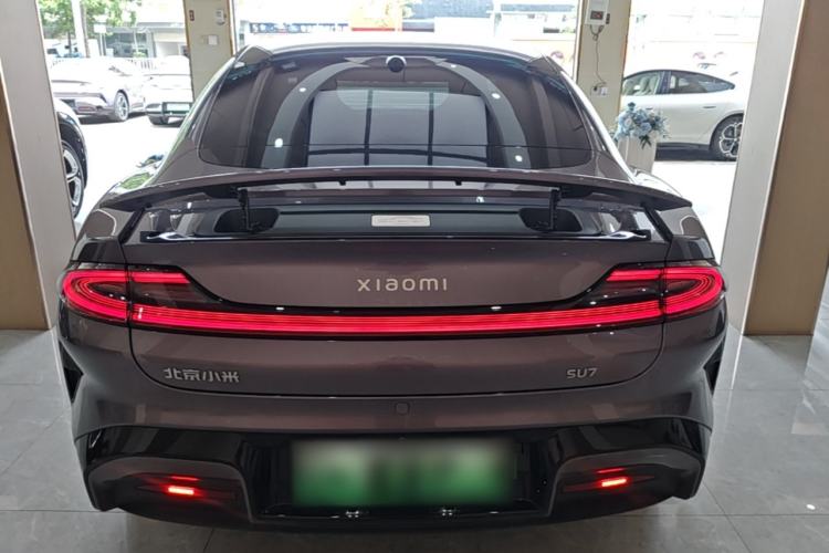 Used Xiaomi Auto SU7 2024 Four-Wheel Drive Ultra-Long Range Advanced Intelligent Driving Max Edition Rear