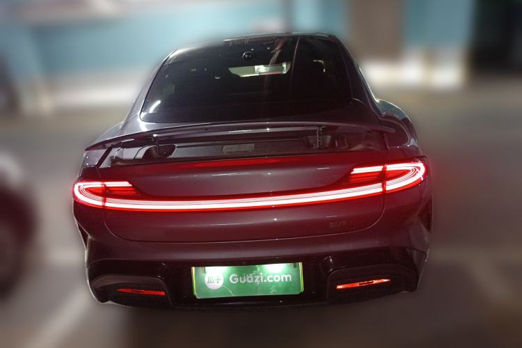 Used Xiaomi Auto SU7 2024 Four-Wheel Drive Ultra-Long Range Advanced Intelligent Driving Max Edition Rear