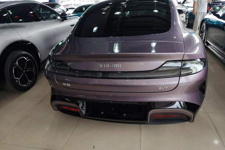 Used Xiaomi Auto SU7 2024 Rear-Drive Long-Range Intelligent Driving Version Rear