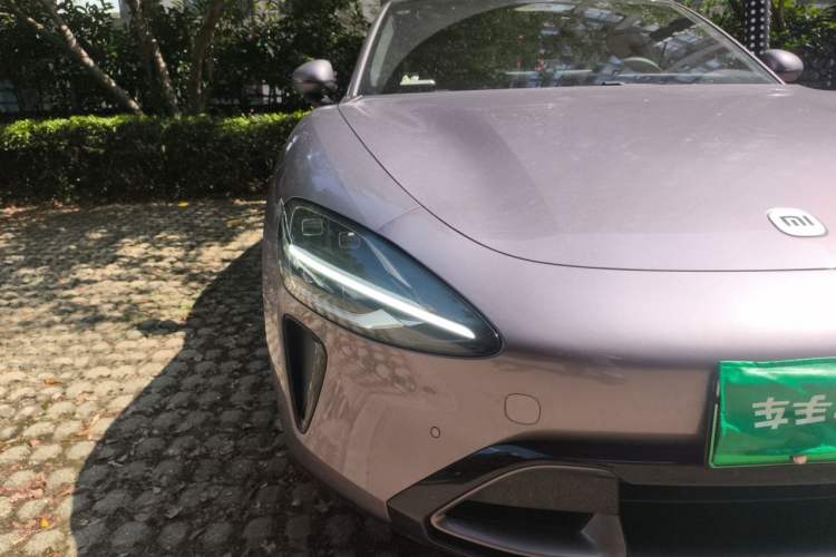 Used Xiaomi Auto SU7 2024 Four-Wheel Drive Ultra-Long Range Advanced Intelligent Driving Max Edition Right Front Headlight