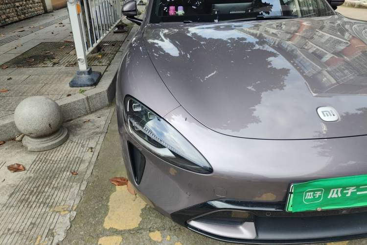 Used Xiaomi Auto SU7 2024 Rear-Drive Ultra-Long Range Advanced Pro-Level Intelligent Driving Version Right Front Headlight