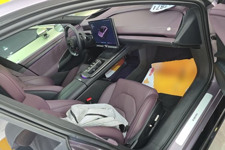 Used Xiaomi Auto SU7 2024 Four-Wheel Drive Ultra-Long Range Advanced Intelligent Driving Max Edition Right Front Seat