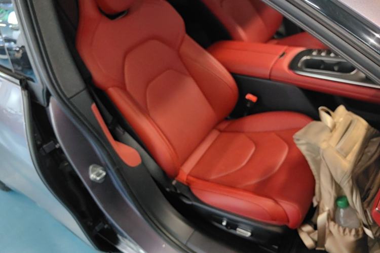 Used Xiaomi Auto SU7 2024 Rear-Drive Ultra-Long Range Advanced Pro-Level Intelligent Driving Version Right Front Seat