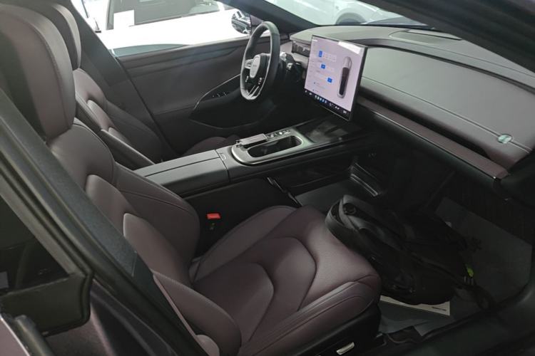 Used Xiaomi Auto SU7 2024 Rear-Drive Ultra-Long Range Advanced Pro-Level Intelligent Driving Version Right Front Seat