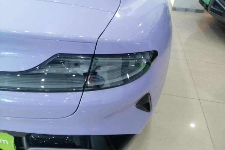 Used Xiaomi Auto SU7 2024 Rear-Drive Long-Range Intelligent Driving Version Right Rear Taillight